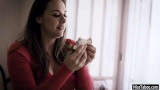 Horny MILF Chanel Preston nyusu dick jeung meunang teuas x_x