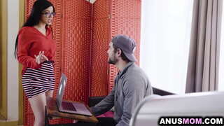 ���აოცარი Julia de Lucia უყვარს დიდი ძუძუები