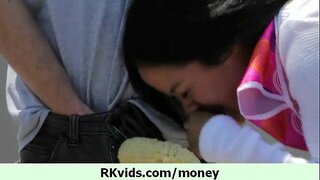 Dhuwit nindakake kabeh 22