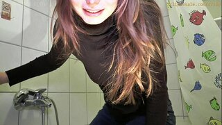 ���ींस देखो बिकिनी गीला