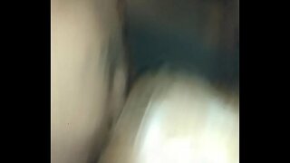 TIANICA RAE HEVDER Å TITFUCKING SUGER OG DOGGYSTYLE