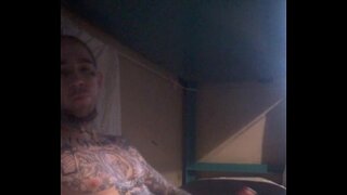 בחור לבן, זין גדול, גמירה ירה