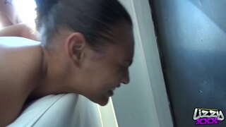 LizzyvsGutterbrain-トレーラー-lizzyxxx