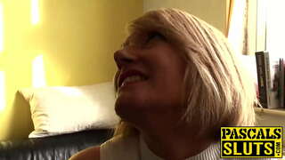 Seksi diwasa porn Amy perlu atos ketukan karo amba jago