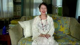 ���ਨਕੀ ਪੁਰਾਣੇ ਗਦਾ spunker fucks ਉਸ ਨੂੰ ਤੰਗ ਜਿਹਾ asshole ਲਈ ਤੁਹਾਨੂੰ