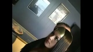 Mücevher De Nyle Harika Kadın