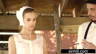 Үлкен Сиськи Бар Қыз Құмарлықпен Мастурбация Жасайды