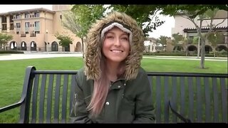 SARIŞIN 19 YIL ESKİ SİKİKLERİ ÜZERİNDE THE İLK TARİH