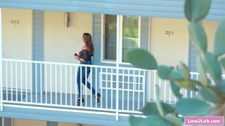 Өгөй эне тамак жейт волосатую пизду өзүнүн өгөй-лесбиянки-өспүрүмдү