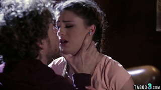 Detektyvas užsakymo kalės patenkinti jam išvengti kalėjimo