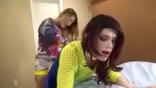 ���हिन, प्रमुख महिला शीर्ष