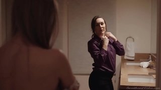 ���हुत सेक्सी लड़कियां अलग होने के बाद मिलती हैं और प्यार देती हैं