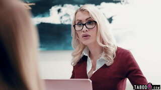 ���ুর্দশা সরু চুলের বিনুনির, কিছু সমস্যা ছিল, এ কাজ তার সঙ্গে সুন্দরি সেক্সি মহিলার, বস