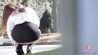 À�Чоң задница】 Ал непристойно соблазняет өзүнүн взбитыми бедрами, выглядывающими жасалган курлар менен подвязками. [bunc 001]